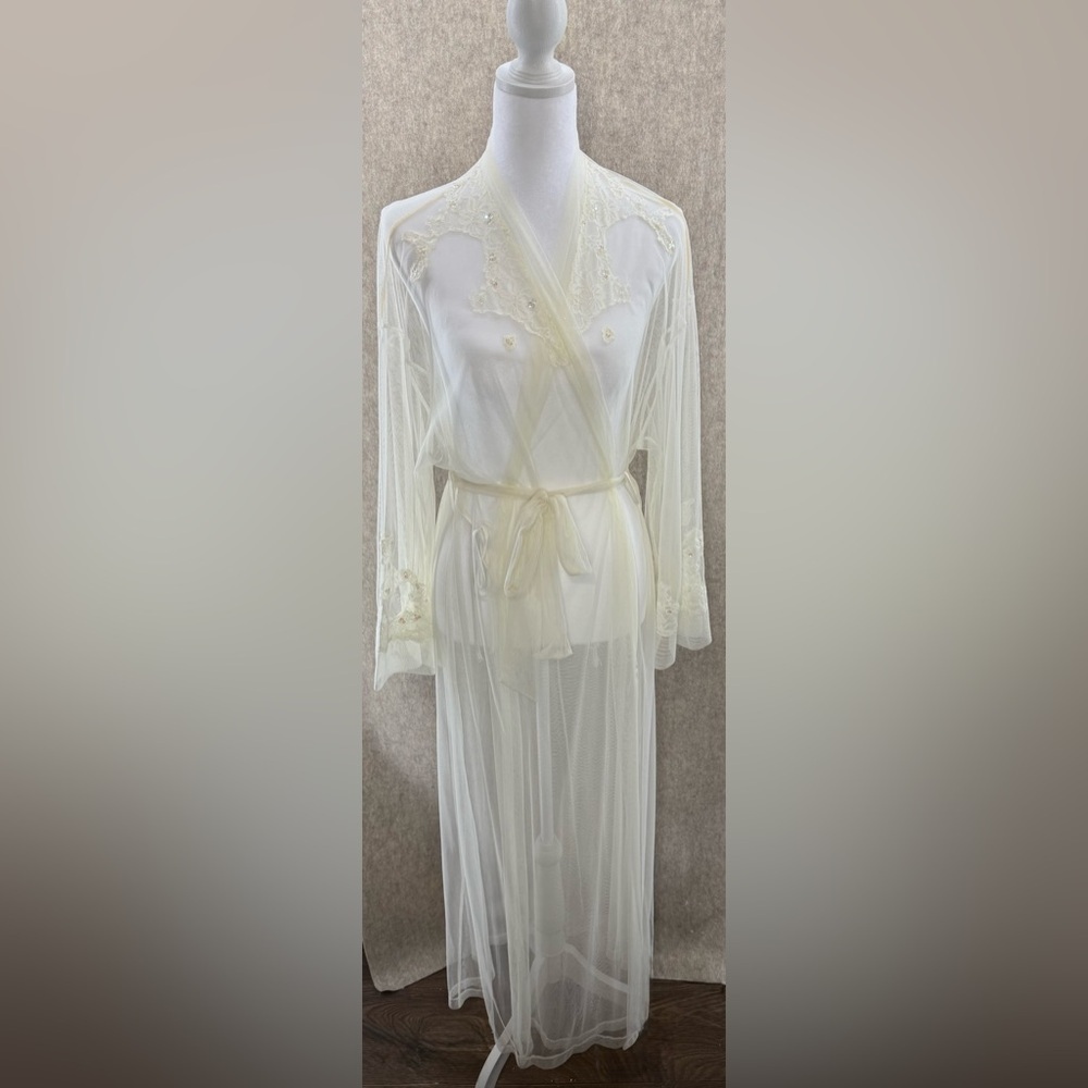 Vintage Y2K Victoria’s Secret Bridal Lace Mesh Embroidered Bedazzled Robe XS/S